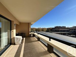 Appartement T4 à louer - 4 pièces - 125 m2 - Aix En Provence - 13 - PROVENCE-ALPES-COTE-D-