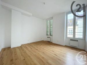 Appartement F1 à louer - 1 pièce - 29 45 m2 - Melun - 77 - ILE-DE-FRANCE