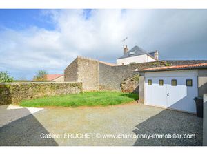 Vente maison 4 pièces 107 m² Chantonnay (85110)