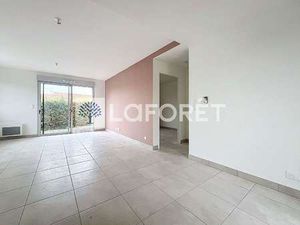 Location Maison à Largeasse (79240) : à louer / 48m² Largeasse