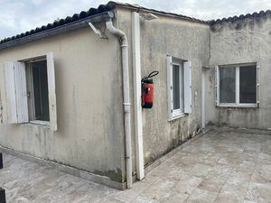 Appartement Le Chateau d Oleron 3 pièces 30 72 m² (loi Carrez)