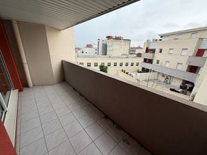 Location appartement 2 pièces  47.43m²  Nîmes