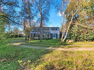 Maison Vieillevigne 9 pièces 214 m²