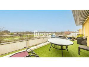 À vendre – Superbe T3 avec grand balcon de 30 m²  sans vis-à-vis