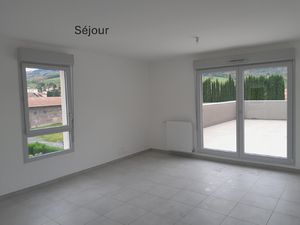 T3 neuf avec terrasse et parking intérieur