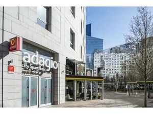 Studio – 29 2 m² – Résidence Adagio La Défense Esplanade – Courbevoie