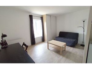 Location appartement  m² T-1 à Varreddes  425 €