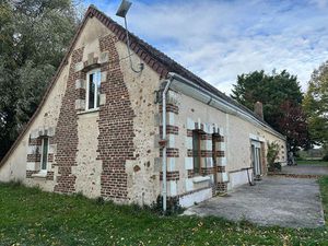Belle longère à Prunay-cassereau