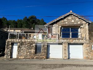 Maison rénovée avec vue montagne