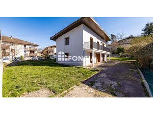 EXCLUSIVITE Saint Etienne de St Geoirs - au coeur du CENTRE VILLE!