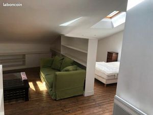 Joli studio centre Blaye