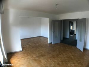 F4 spacieux Mulhouse Dornach avec garage et vue