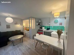 Studio de Charme Meublé Centre Ville meublé au calme 2min conservatoire et 8min gare