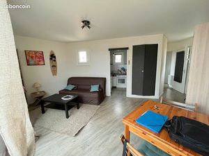 Appartement Royan Meublé T2 40m2 2 pièces  balcon  cave  parking