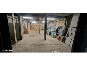 Location garage / box / entrepot