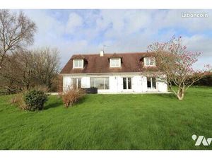 Pavillon 6 pièces 181 m²