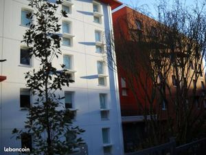 Studio 1 pièce 18 m²