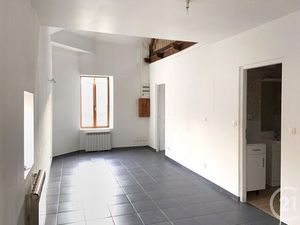 Appartement F3 à louer - 3 pièces - 53 94 m2 - Chateau Landon - 77 - ILE-DE-FRANCE