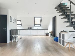 Duplex à louer à Avenue Adolphe Buyl 9 Ixelles (VBD63745)