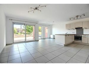 Appartement à louer avec terrasse et jardin   Tournai (VBD63743)