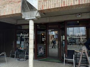 Fonds de commerce à louer à Place Jean Baptiste Carnoy 18 Woluwe-Saint-Lambert (VWD15959)