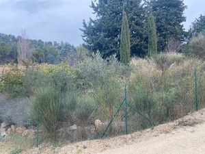 Vente terrain 1134 m² à Meyreuil (13590)  265 000 €