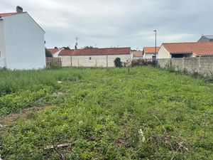 Vente terrain 782 m² à Aytre (17440)  520 000 €