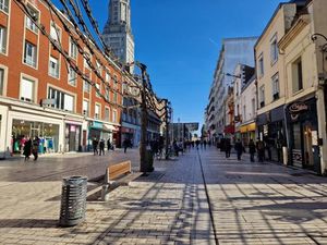 Vente locaux professionnels 250 m² à Amiens (80000)  210 000 €