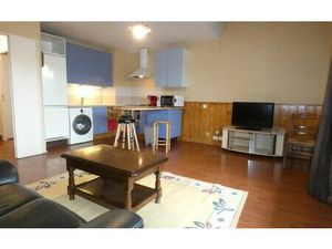 Location appartement  m² T-2 à Saint-Genis-Laval  716 €