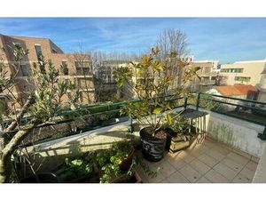 Location appartement  71.42 m² T-3 à Antony  1 815 €