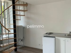 SALON DE PCE - APPARTEMENT T1 bis - 23.45 m2