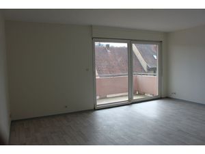 APPARTEMENT 2 PIECES AVEC CAVE ET GARAGE