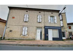 Location maison  m² T-4 à Saint-Paul-Cap-de-Joux  680 €