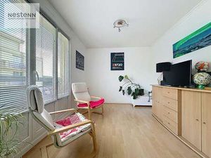 Vente Appartement 5 pièces à Quimper Kermabeuzen - Moulin Vert - Penvillerc'h (29000) : à 