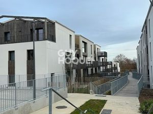 APPARTEMENT À LOUER DE 1 PIÈCE DE 32 00 M²