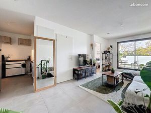 T2 récent Lardenne - Terrasse + 2 Parking