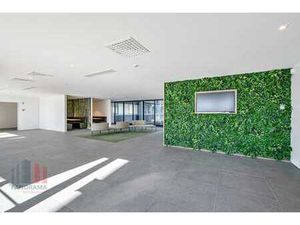 198 m² de bureaux prêts à l'emploi à proximité du R4