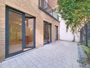 Louise/ Stéphanie- Beau rez 2 chambres+ terrasse