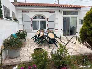 Maison centre ville EST  plain-pied  garage  jardin