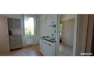 Studio au calme proche Rotonde