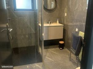 Chambre 5 pièces 87 m²