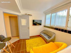 Chambre 5 pièces 95 m²