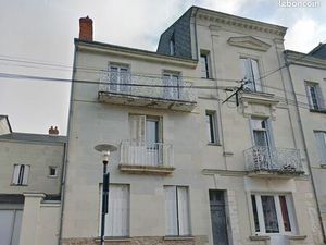 Appartement T2 rénové Saumur Centre