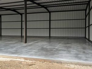 À LOUER – Travée de 70 m² dans bâtiment neuf