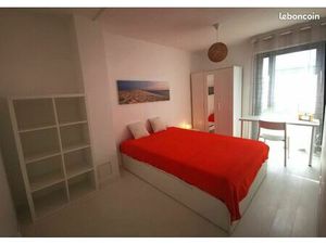 Chambre 1 pièce 91 m²