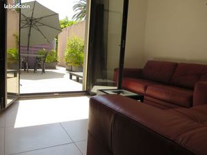 Lecques 150 m des plages carré d'or a louer jusqu'en juin grand T2 climatisé