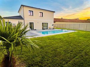 Maison familiale avec piscine chauffée