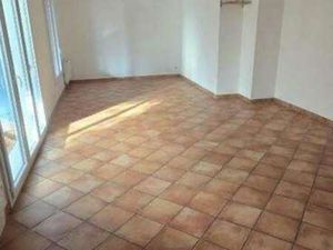 Location Maison à Meyzieu (69330) : à louer / 135m² Meyzieu