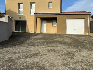 Location villa 3 pièces 100 m² à Limoux (11300)  930 €