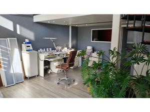 Location locaux professionnels à Saint-Laurent-du-Var (06700)  950 €
